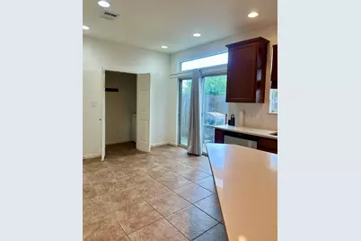 512 Eberhart Lane #1204, Austin, TX 78745 - Photo 6