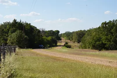 1135 Private Road 7039, Lexington, TX 78947 - Photo 2