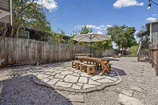 2702 E 22nd St, Austin, TX 78722 - Photo 22