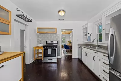 2702 E 22nd Street, Austin, TX 78722 - Photo 12