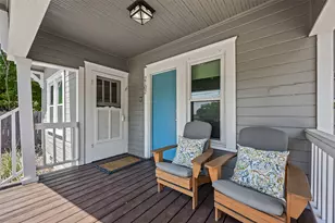 2702 E 22nd St, Austin, TX 78722 - Photo 8