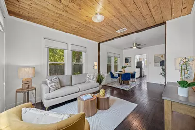 2702 E 22nd Street, Austin, TX 78722 - Photo 2