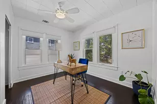 2702 E 22nd St, Austin, TX 78722 - Photo 20