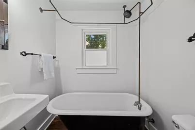 2702 E 22nd Street, Austin, TX 78722 - Photo 16