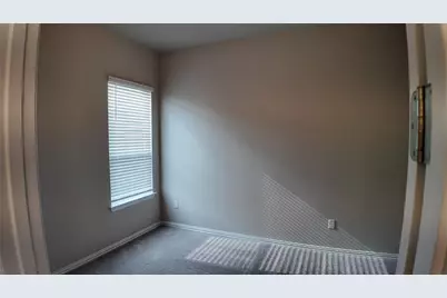 4806 Warm Wassail Drive, Austin, TX 78747 - Photo 16