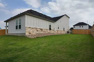 4806 Warm Wassail Dr, Austin, TX 78747 - Photo 24