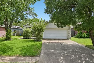14611 Highsmith St, Austin, TX 78725 - Photo 2