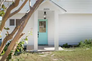 20204 Barnett Glenn Rd, Spicewood, TX 78669 - Photo 4