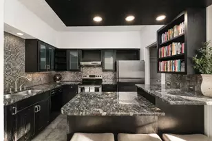 1307 Kinney Ave, Austin, TX 78704 - Photo 4