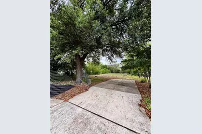 6201 Club Terrace, Austin, TX 78741 - Photo 2