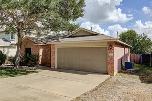 2702 Greenlee Dr, Leander, TX 78641 - Photo 2