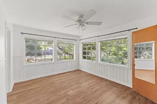 108 W Austin St, Kyle, TX 78640 - Photo 2