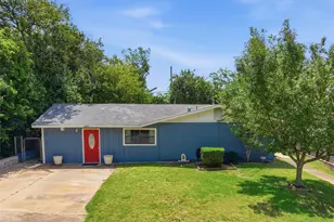 4611 S 2nd St, Austin, TX 78745 - Photo 1