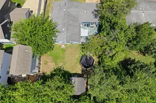 4611 S 2nd St, Austin, TX 78745 - Photo 32