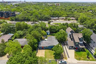 4611 S 2nd St, Austin, TX 78745 - Photo 34