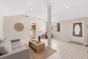 4611 S 2nd St, Austin, TX 78745 - Photo 4