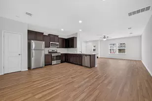 217 Bent Creek Dr, Hutto, TX 78634 - Photo 10