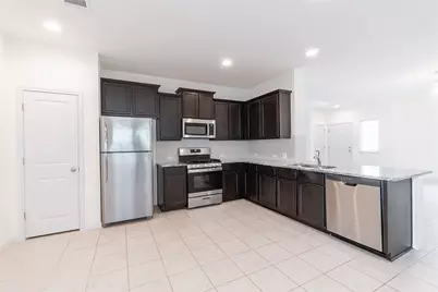 217 Bent Creek Drive, Hutto, TX 78634 - Photo 10