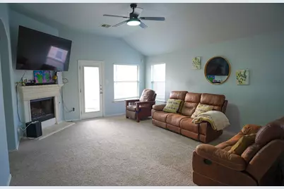 149 Firwood N, Kyle, TX 78640 - Photo 16