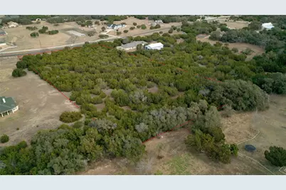 310 Sundance Trail, Liberty Hill, TX 78642 - Photo 8