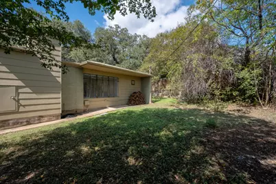 2100 Highgrove Terrace, Austin, TX 78703 - Photo 24