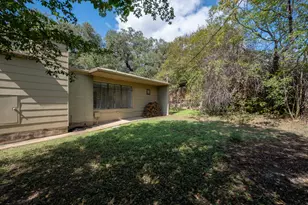 2100 Highgrove Terrace, Austin, TX 78703 - Photo 24