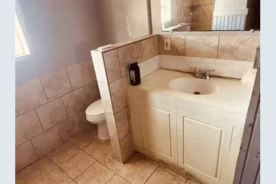 804 W 2nd Street, Taylor, TX 76574 - Photo 8