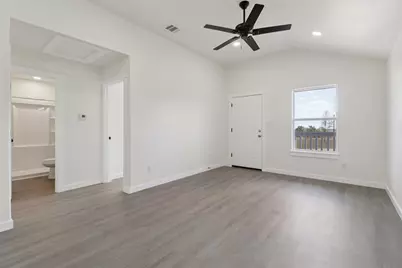 1087 Schubert Lane #C, Kyle, TX 78640 - Photo 6