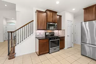 105 Lewisville Ln, Leander, TX 78641 - Photo 14
