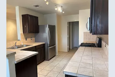 125 Camelia Parkway, Kyle, TX 78640 - Photo 6