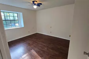 365 Pine Tree Loop, Bastrop, TX 78602 - Photo 18