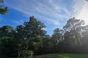 365 Pine Tree Loop, Bastrop, TX 78602 - Photo 2