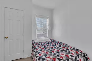 114 Crepe Myrtle Pkwy, Elgin, TX 78621 - Photo 24