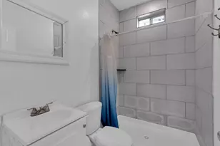 114 Crepe Myrtle Pkwy, Elgin, TX 78621 - Photo 26