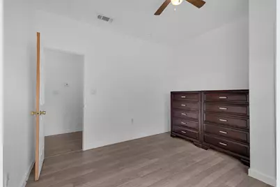 114 Crepe Myrtle Parkway, Elgin, TX 78621 - Photo 14