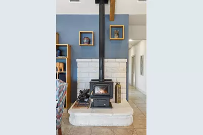 232 Crooked Oak Lane, Round Mountain, TX 78663 - Photo 14