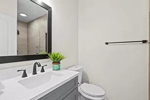 3611 Munson St, Austin, TX 78721 - Photo 32