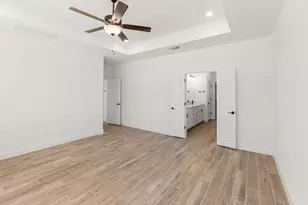 6909 Cliff Rose Dr, Spicewood, TX 78669 - Photo 12