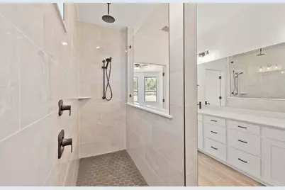 6909 Cliff Rose Drive, Spicewood, TX 78669 - Photo 14