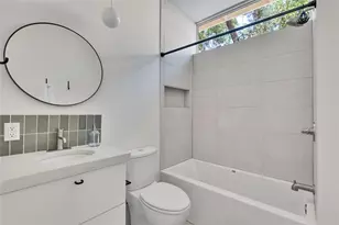 1118 W 7th St, Austin, TX 78703 - Photo 14