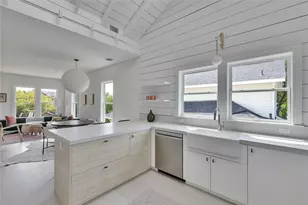 1118 W 7th St, Austin, TX 78703 - Photo 8