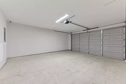 9304 Felix Sparke Drive, Austin, TX 78744 - Photo 32