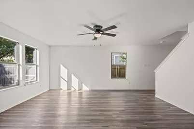 5512 War Admiral Drive, Del Valle, TX 78617 - Photo 6