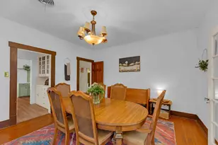 706 W 11th St, Taylor, TX 76574 - Photo 10