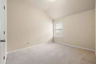 221 Loch Lomond St, Hutto, TX 78634 - Photo 20