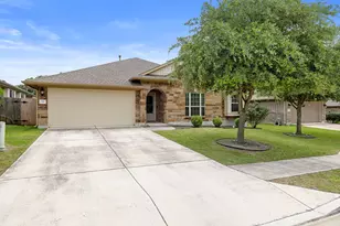 221 Loch Lomond St, Hutto, TX 78634 - Photo 30