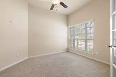 221 Loch Lomond Street, Hutto, TX 78634 - Photo 4