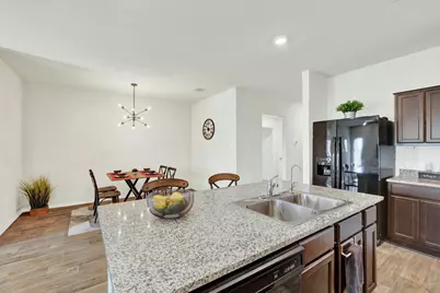 113 Moonrise Drive, San Marcos, TX 78666 - Photo 8