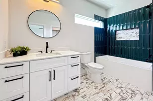 2309 Montopolis Dr, Austin, TX 78741 - Photo 8