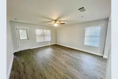 105 David Drive, Hutto, TX 78634 - Photo 6